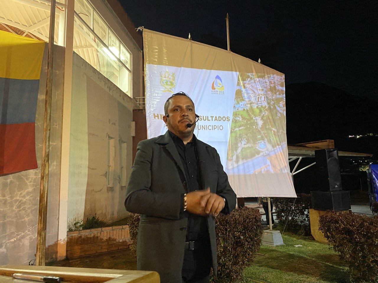 Diario Frontera, Frontera Digital,  Regionales, ,El evento, calificado como trascendental, ofreció un recuento detallado de las políticas públicas ejecutadas en favor del municipio.,Alcalde Víctor Bustamante presentó balance de gestión "Hechos y Realidades" 2025 en Zea