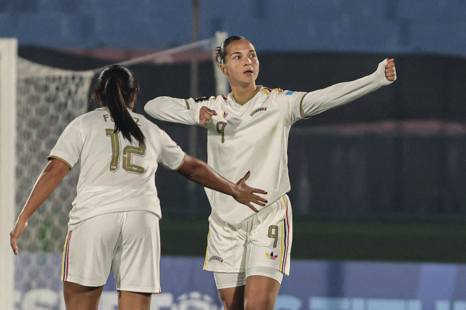Diario Frontera, Frontera Digital,  Deportes, ,Con gol de Deyna Castellanos, Venezuela le empató a Uruguay y va al repechaje mundial