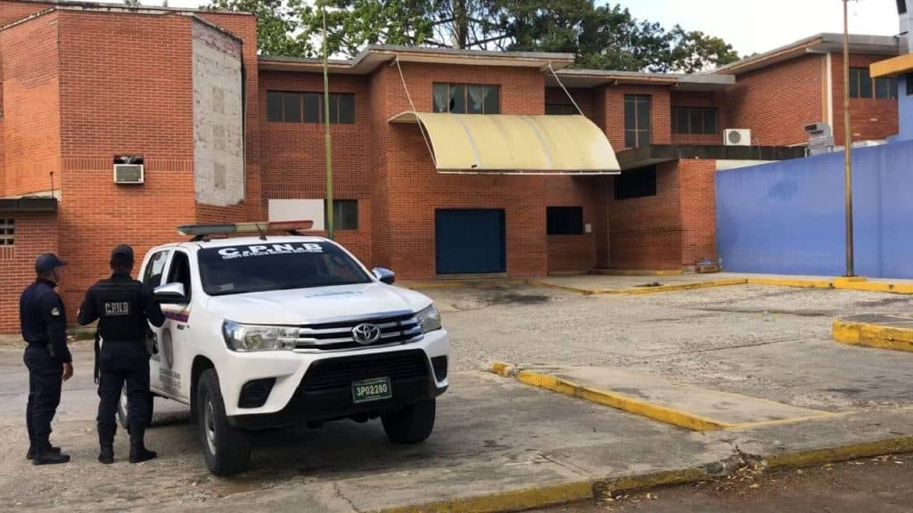Diario Frontera, Frontera Digital,  Nacionales, ,Detenidos cinco policías por allanamiento ilegal y extorsión en local LGBTIQ+ en Barquisimeto