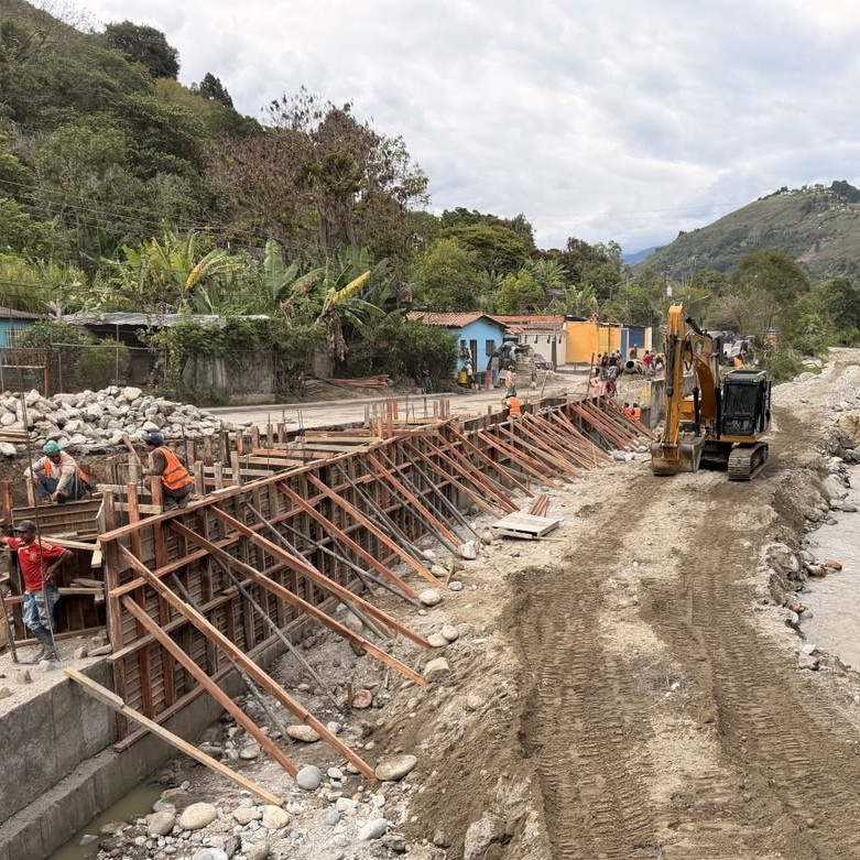 Diario Frontera, Frontera Digital,  Regionales, ,El estado mayor para los servicios públicos avanza 
en la reconstrucción vial y canalización del río Chama en El Arenal