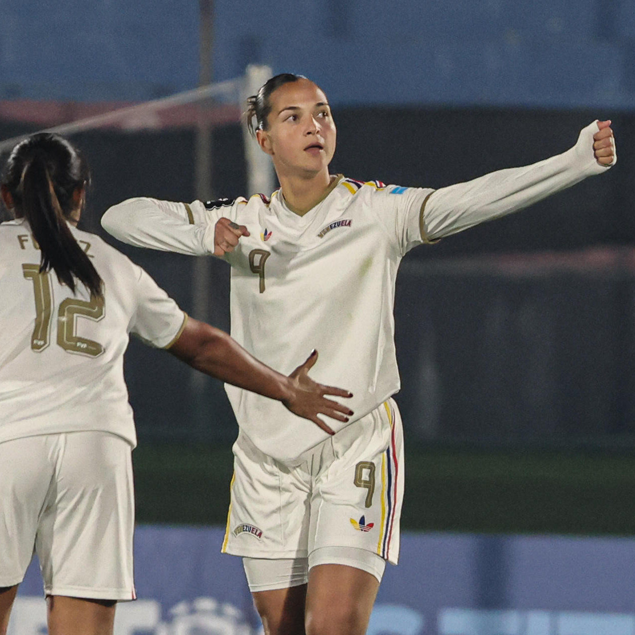 Diario Frontera, Frontera Digital,  Deportes, ,Con gol de Deyna Castellanos, Venezuela le empató a Uruguay y va al repechaje mundial