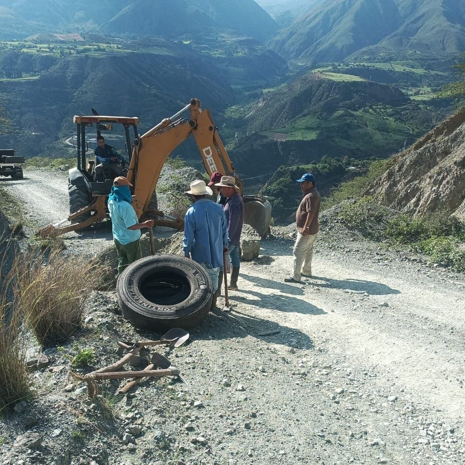 Diario Frontera, Frontera Digital,  Regionales, ,La Alcaldía de Arzobispo Chacón ejecuta trabajos de recuperación vial