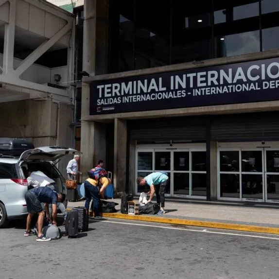 Diario Frontera, Frontera Digital,  Internacionales, ,EFE: Venezuela notifica a aerolíneas que la compra de su combustible debe pagarse a EE UU