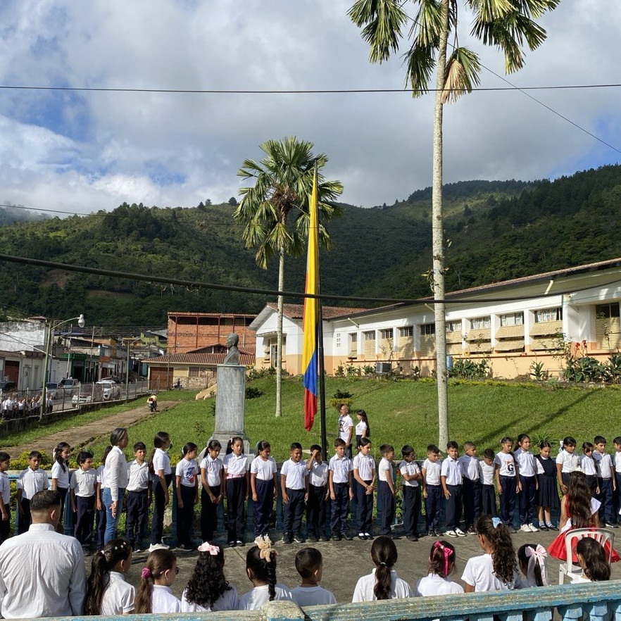 Diario Frontera, Frontera Digital,  Regionales, ,Con acto cívico y de corte patriótico la escuela "Félix Román Duque" en Zea 
culminó la celebración de su 73° aniversario