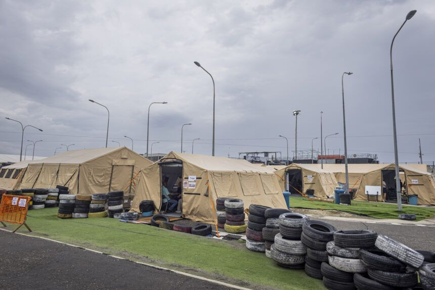 Diario Frontera, Frontera Digital,  Nacionales, ,Al menos 21 mil personas permanecen alojadas en campamentos transitorios tras el doble terremoto en Venezuela
