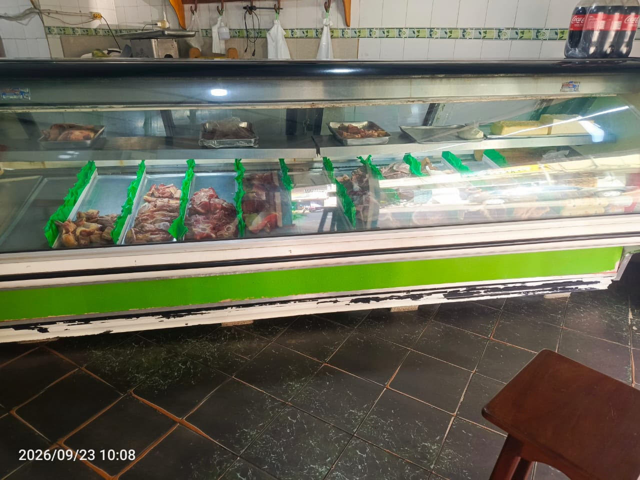 Diario Frontera, Frontera Digital,  El Vigía Panamericana, ,El empresario que decidió mantener el anonimato señaló que desde años atrás ha tenido que lidiar con dificultades para continuar con su negocio, pero que ahora se enfrenta a una compleja realidad de largas horas de racionamiento eléctrico,Carniceros de Obispo Ramos de Lora pierden sus productos por fallas del servicio eléctrico.