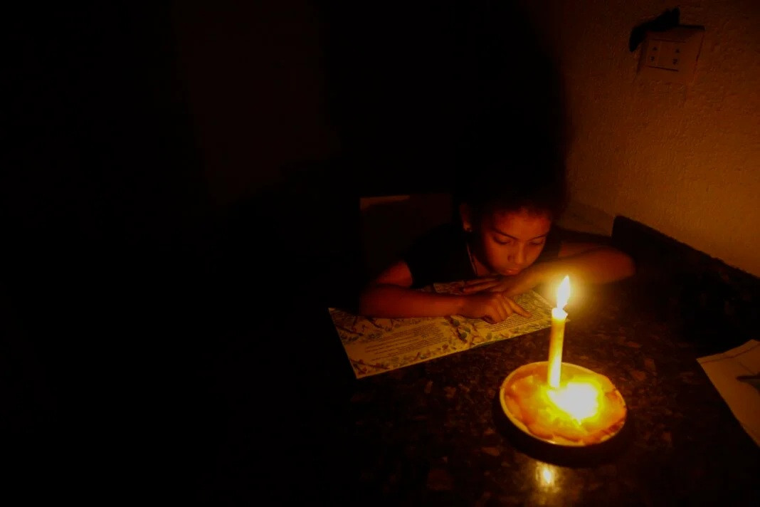 Diario Frontera, Frontera Digital,  Nacionales, ,Racionamientos eléctricos en Venezuela se triplicaron desde que Chávez decretó la emergencia eléctrica hace 16 años