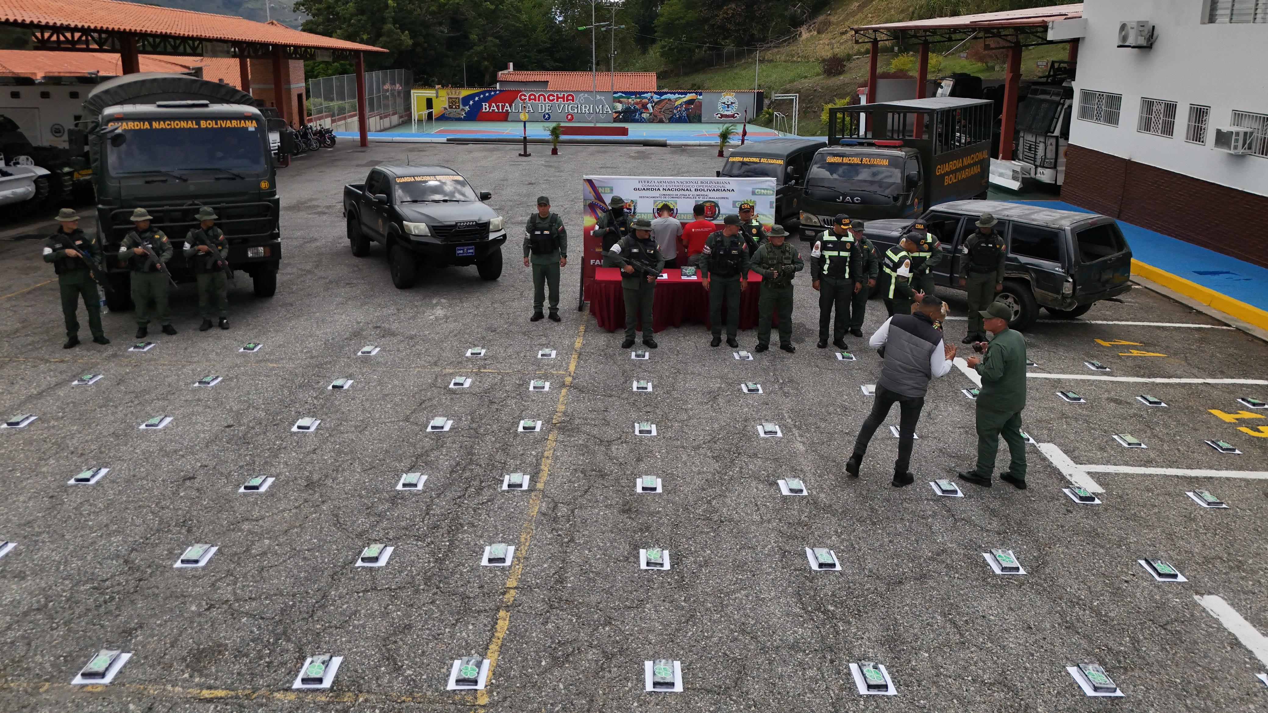 https://fronteradigital.com.ve/test.fronteradigital.com.ve/GNB incautó 660 panelas de marihuana y cocaína en Santa Cruz de Mora estado Mérida
