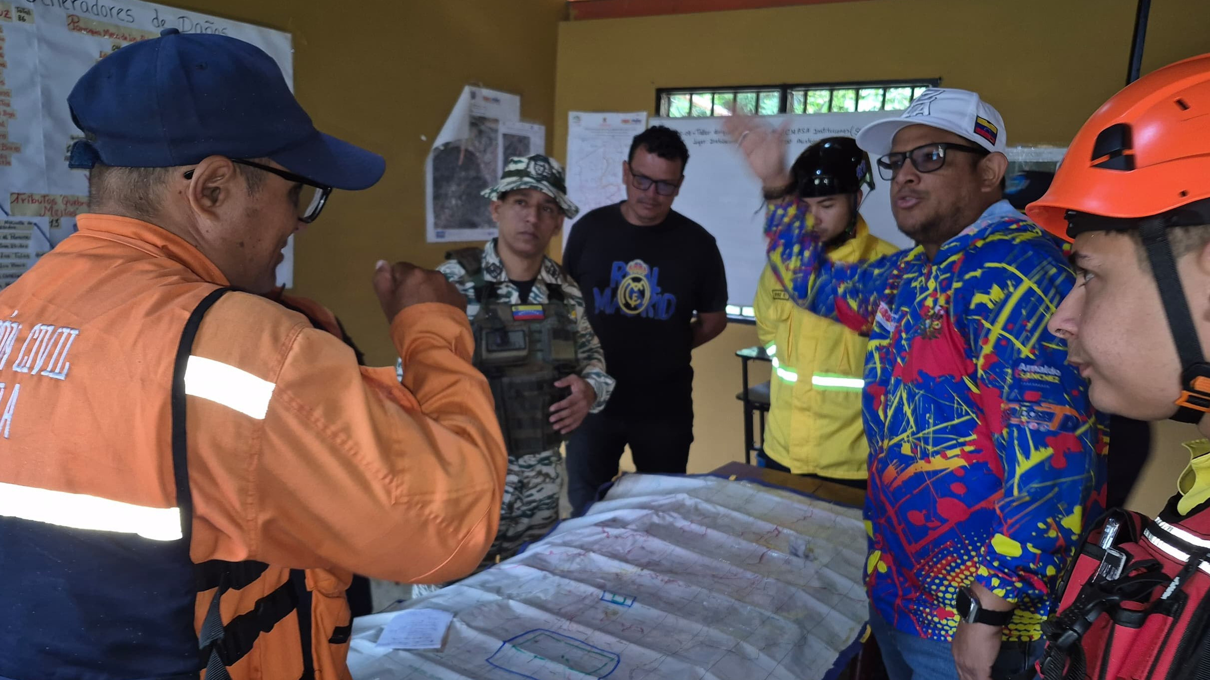 https://fronteradigital.com.ve/test.fronteradigital.com.ve/Controlan incendios en el municipio Antonio Pinto Salinas e inician investigaciones