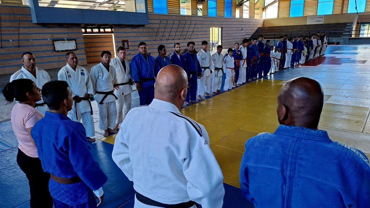 https://fronteradigital.com.ve/test.fronteradigital.com.ve/‎Complejo Deportivo Cinco Águilas Blancas de Mérida
recibirá campamento regional de judo
