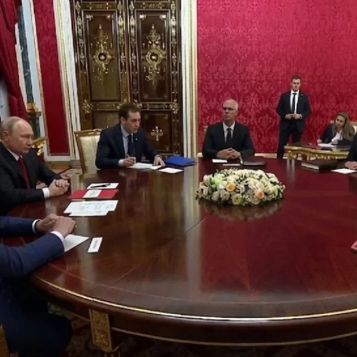 Diario Frontera, Frontera Digital,  Internacionales, ,Concluyen negociaciones sobre Ucrania entre Putin y emisarios de la Casa Blanca