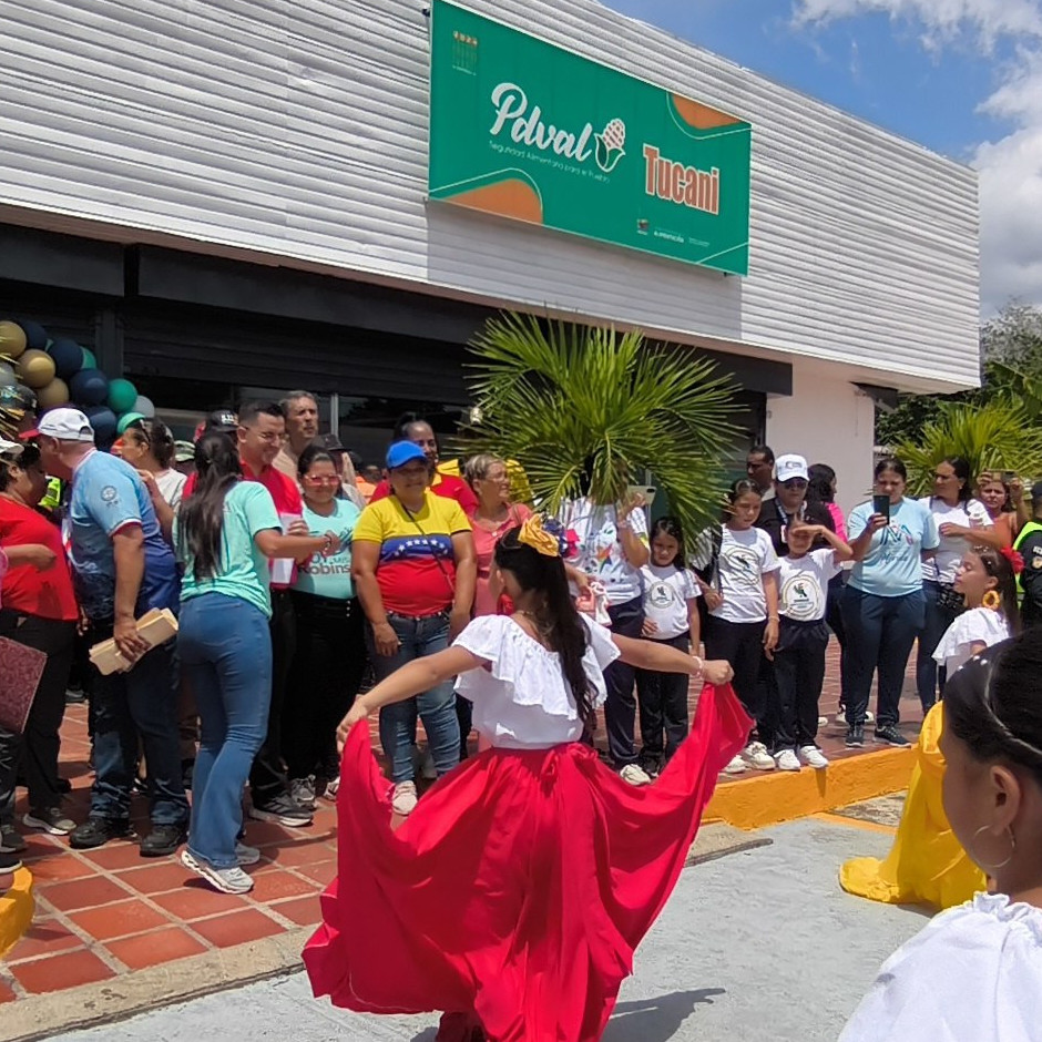 Diario Frontera, Frontera Digital,  El Vigía Panamericana, ,Gobierno bolivariano reinauguró abasto tipo I PDVAL en Tucaní