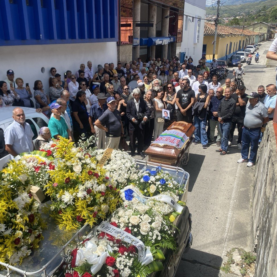 Diario Frontera, Frontera Digital,  Mocoties, ,El periodismo merideño y el pueblo de Tovar despiden con profundo pesar al destacado comunicador José Leopoldo Ramírez