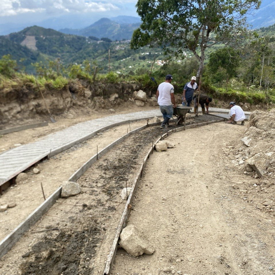 Diario Frontera, Frontera Digital,  Mocoties, ,Alcaldía de Zea y comunidad de La Varita ejecutan labores conjuntas de bacheo y pavimentación